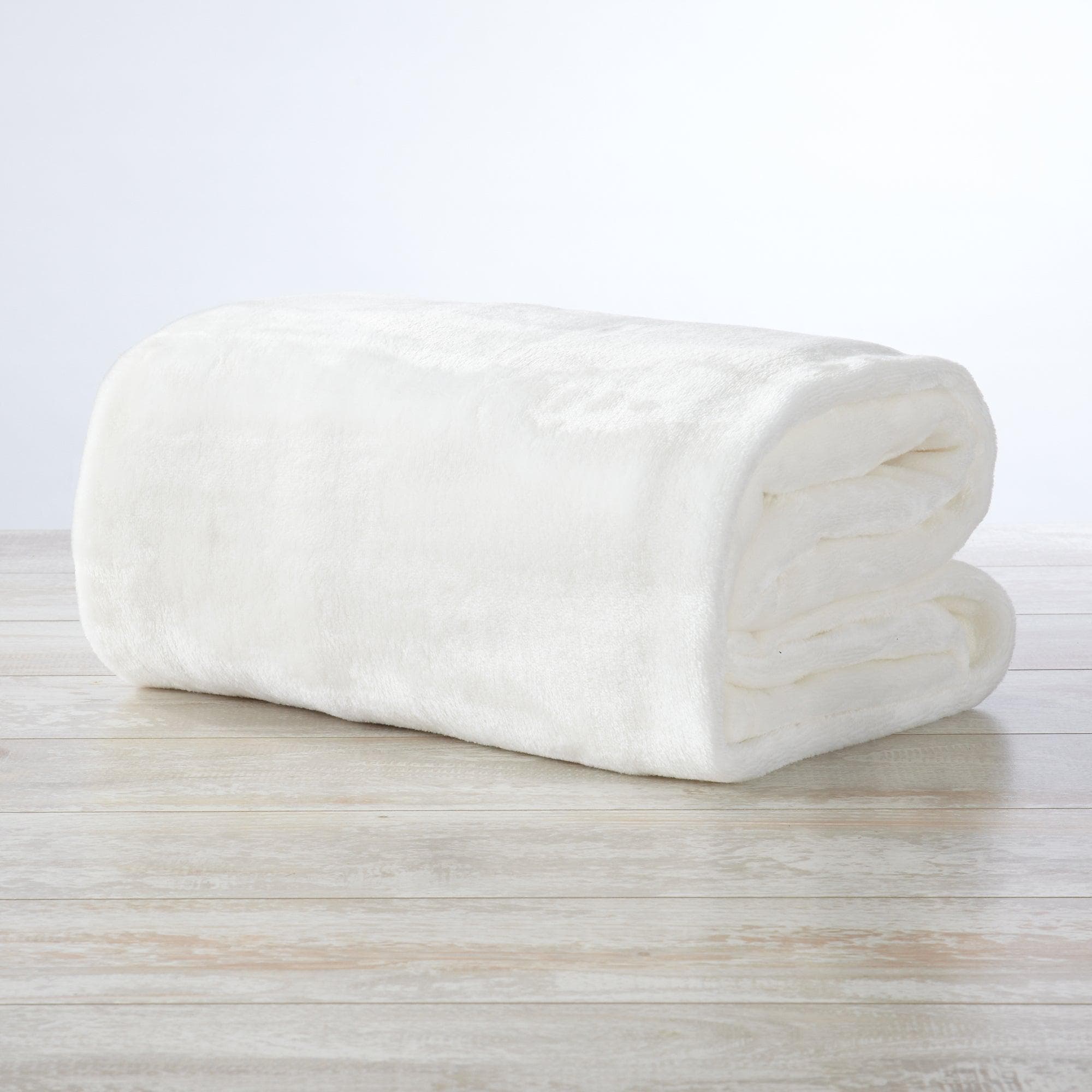 Velvet Plush Blanket - Avianna Collection